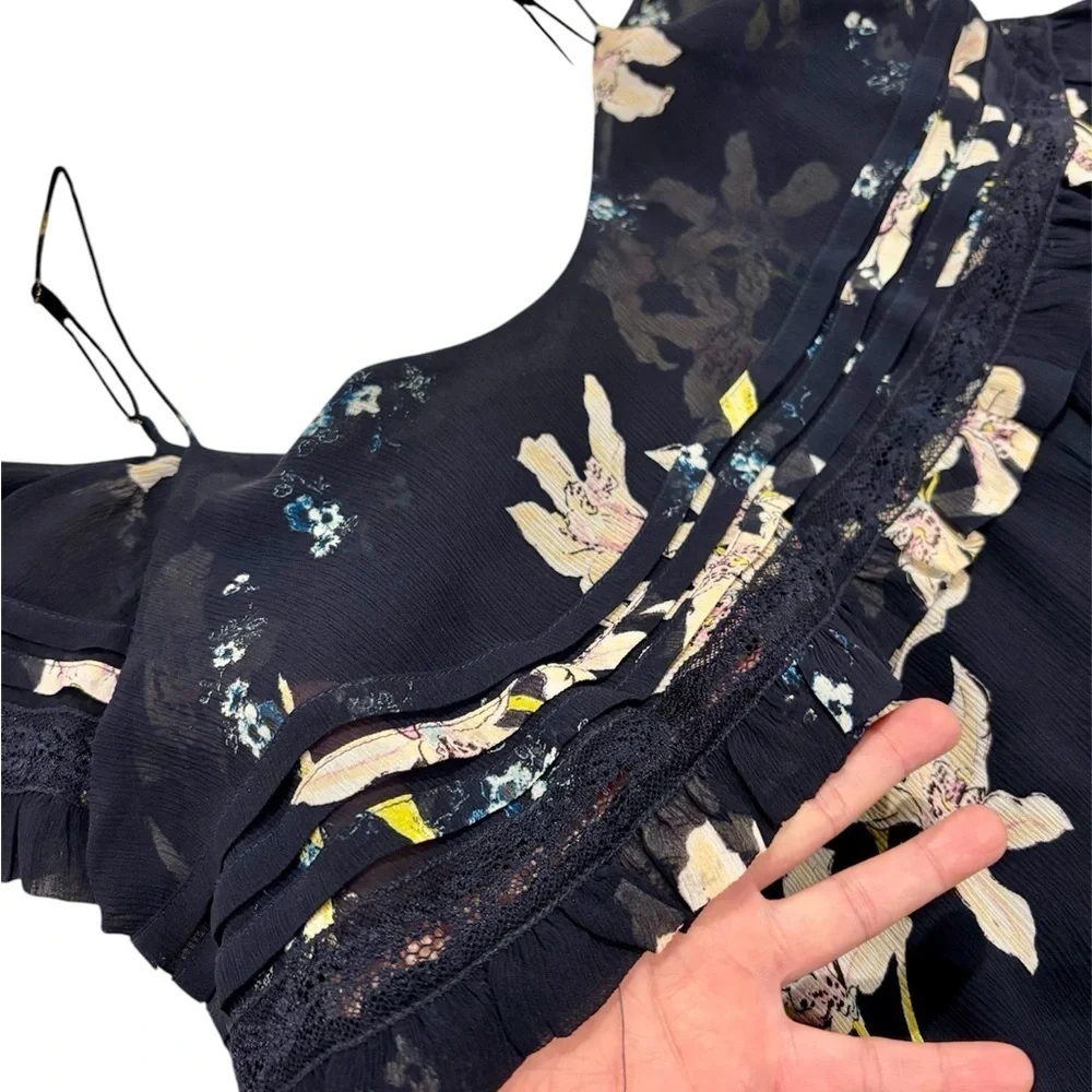 Paige Sahar Cold Shoulder Flutter Silk Navy Blue Floral Lined Dress Size Small - Picture 5 of 9
